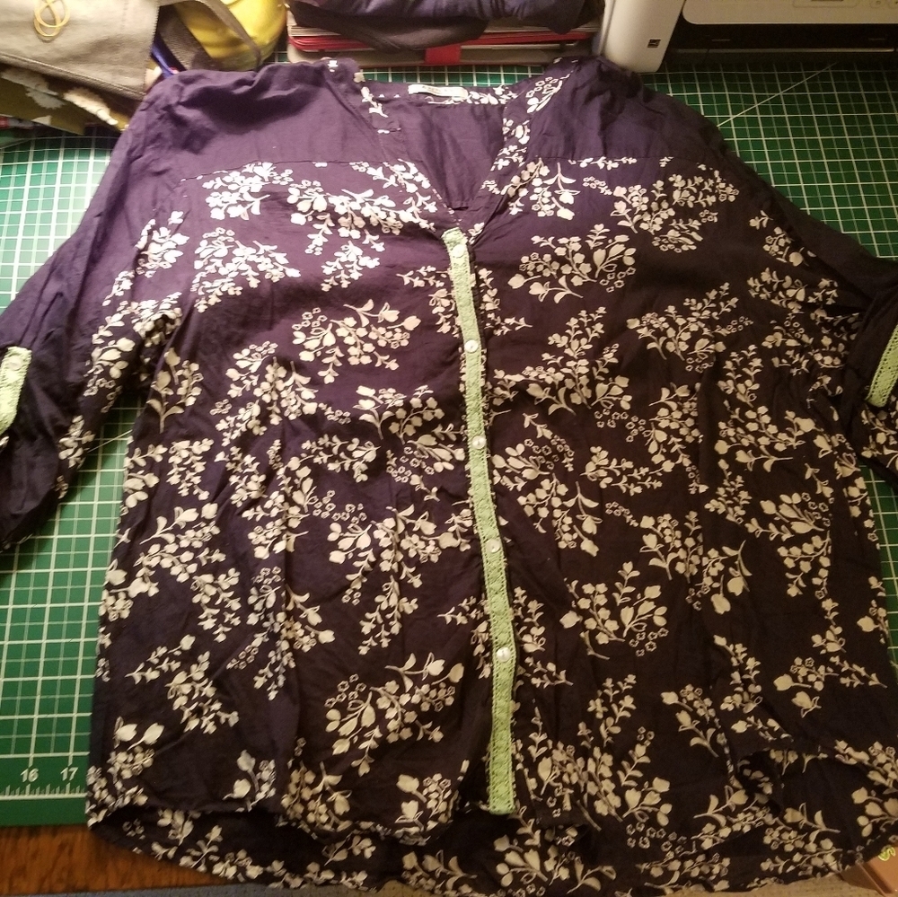 Hannah Button Up Blouse Size 3x